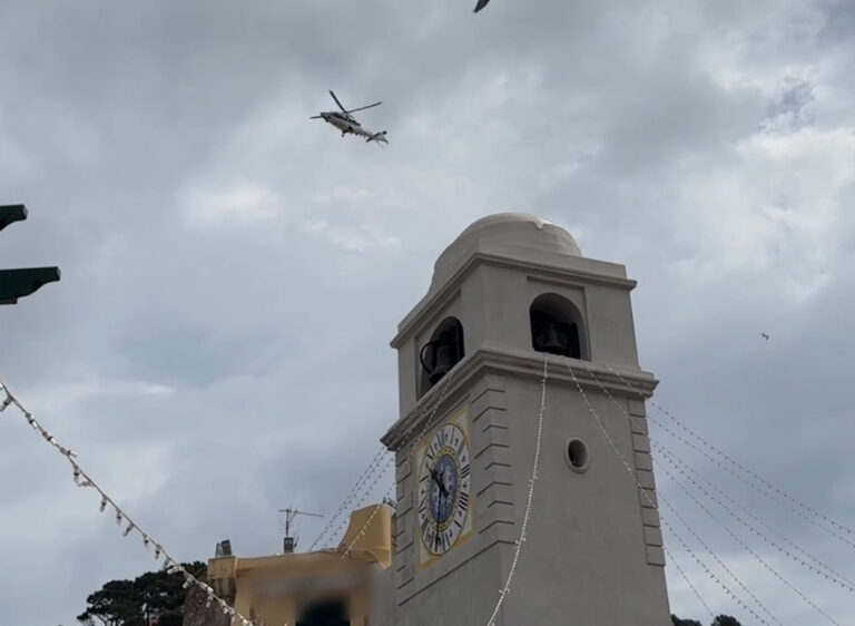 Capri, arrestata pusher incinta. Operazione anti-pirateria del mare