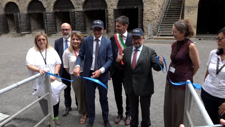 Ercolano, ministro Sangiuliano inaugura antica spiaggia del Parco Archeologico