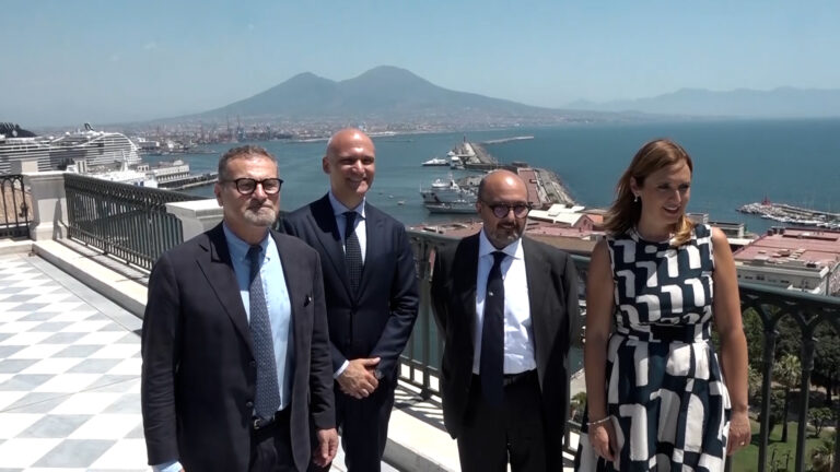 Napoli, il ministro Sangiuliano inaugura ni nuovi spazi di Palazzo Reale