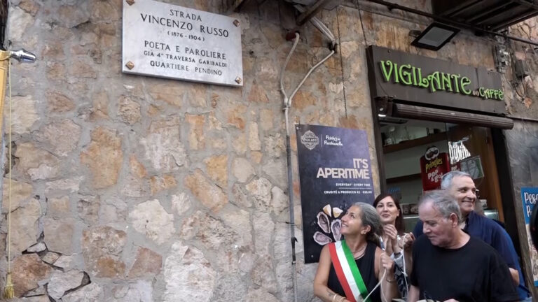 Quartiere Pendino Napoli, intitolata strada al poeta Vincenzo Russo