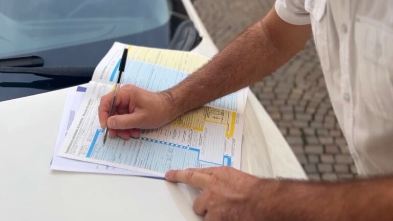 Assicurazione auto, in Campania aumenta ancora il costo