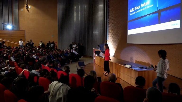 "Build Your Future", orientamento per studenti di Intesa San Paolo e Federico II