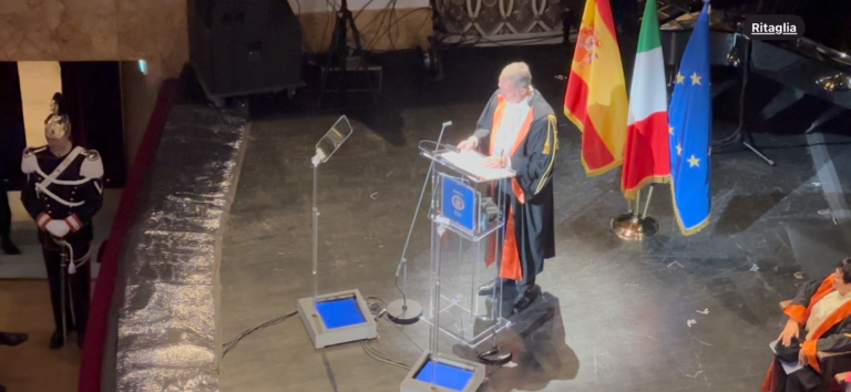 Sua maestà Felipe VI dottore a Napoli, Mattarella alla consegna della laurea honoris causa