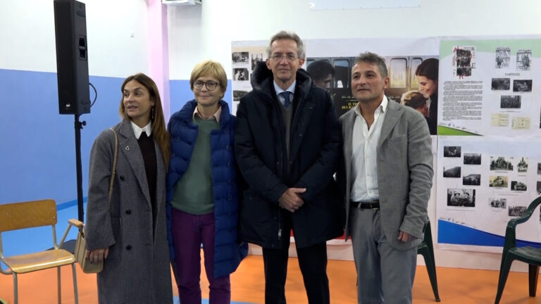 Dispersione scolastica, Il treno dei bambini fa tappa nei Quartieri Spagnoli