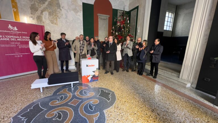 La Befana negli ospedali pediatrici grazie a un pool di imprese guidato da Aicast