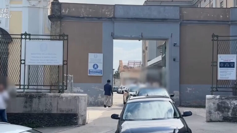 Preti abusarono di due immigrati ad Afragola, arrestate altre tre persone