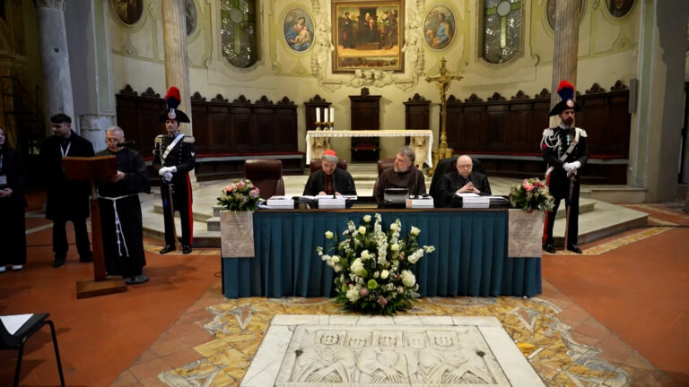 Divorzi aumentati del 10% in un anno, Tribunale ecclesiastico certifica crisi della famiglia