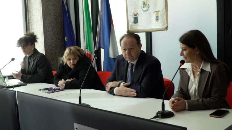 Dossier racket, per il 44% dei napoletani: "Problema serio"