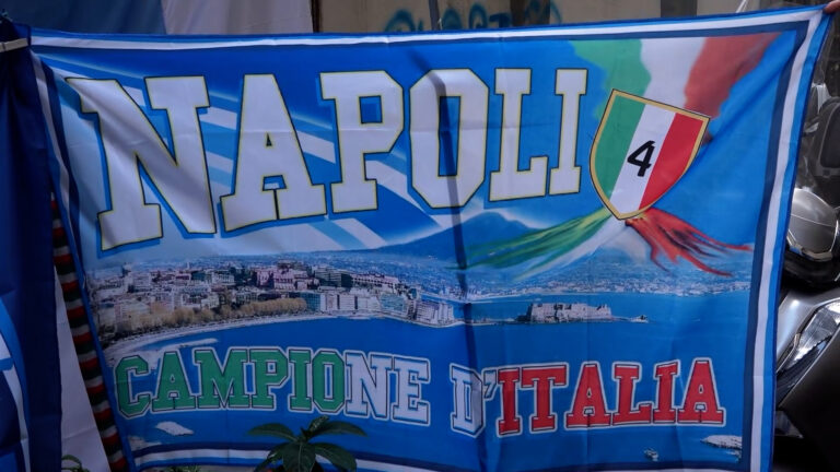 Corsa scudetto, Napoli ci crede: tifosi divisi tra gioia e scaramanzia