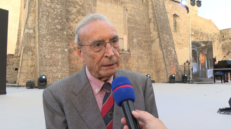 Morto Ermanno Corsi, il giornalismo italiano perde un punto di riferimento assoluto