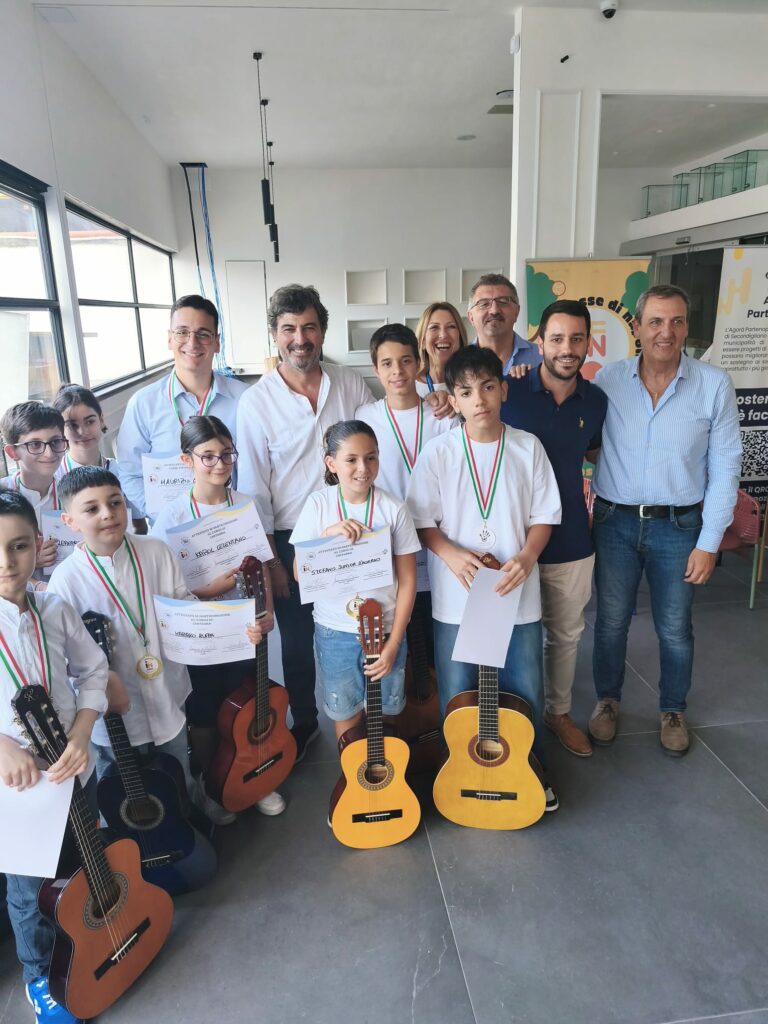 "Fuoriclasse di Napoli", premiazione di fine corsi 2025