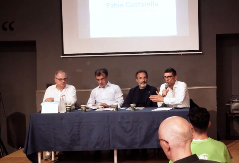 Comune, ASIA e CONAI uniti per "Napoli Differente nel Cuore"