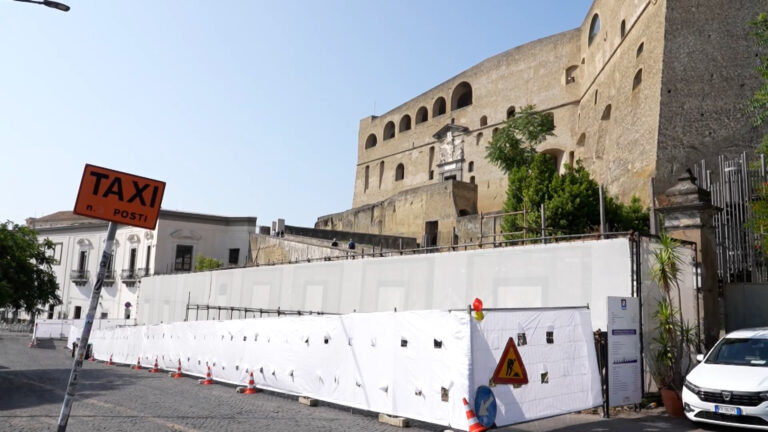 Castel Sant'Elmo, dopo anni di attesa al via lavori al muro di cinta