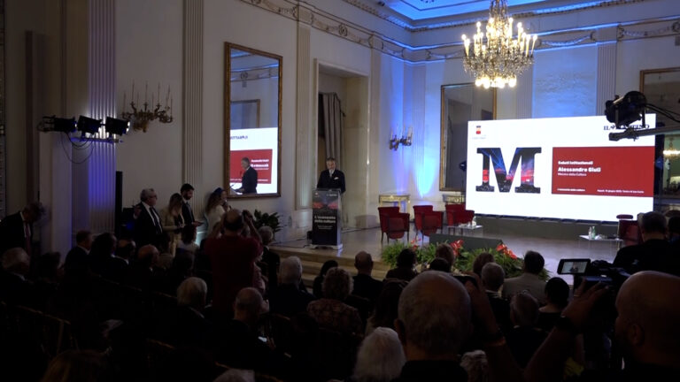 Economia della Cultura, a Napoli il ministro Alessandro Giuli