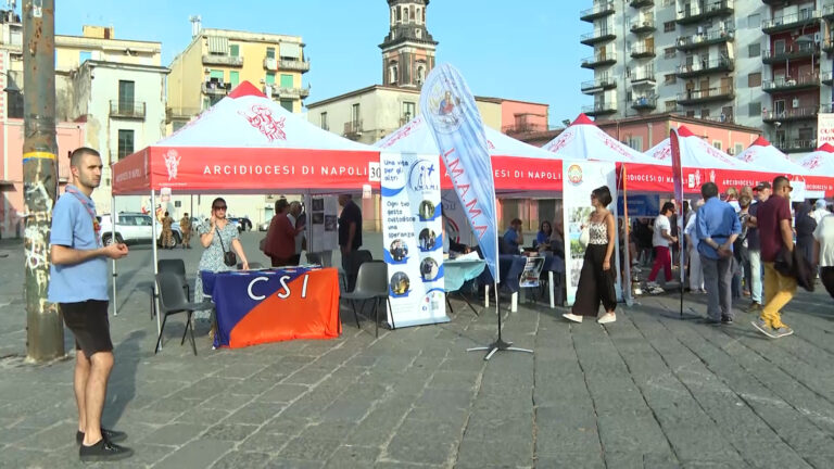 Piazza Mercato, grande successo per il villaggio della solidarietà