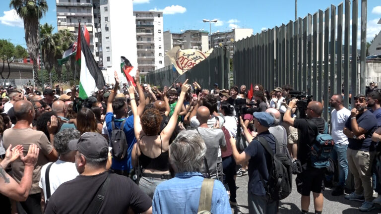 scontri per click day, liberi i due disoccupati arrestati