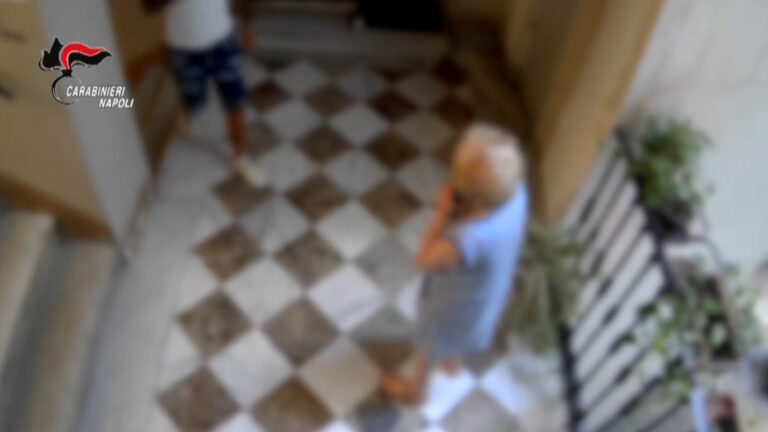 Truffe agli anziani, carabinieri arrestano 3 persone