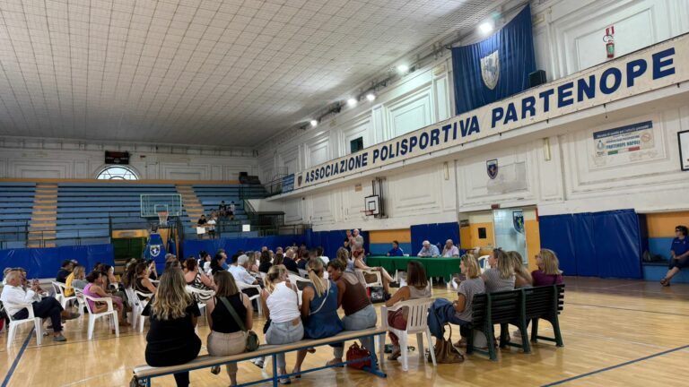 Sfratto Partenope, tensione tra famiglie atleti e vertici polisportiva