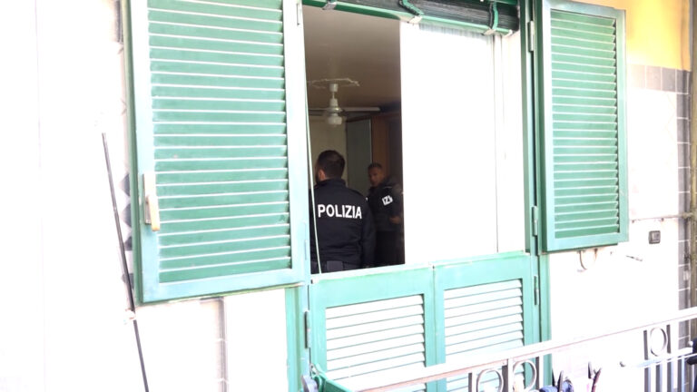 Blitz anticamorra della Polizia a Napoli, 25 misure cautelari