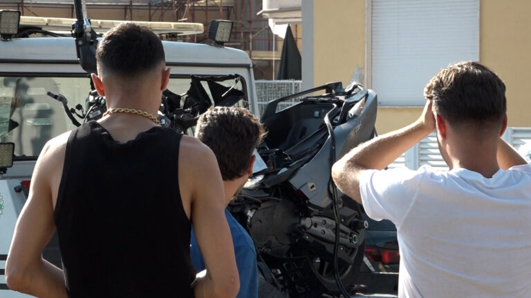 incidente mortale a pozzuoli, muore ragazzo di 19 anni
