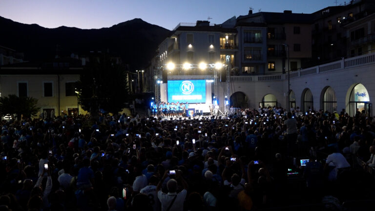 Amichevoli Napoli, a Castel di Sangro l'entusiasmo dei tifosi
