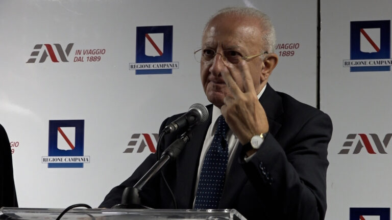 Campania, De Luca avverte il campo largo: "Qui resto"