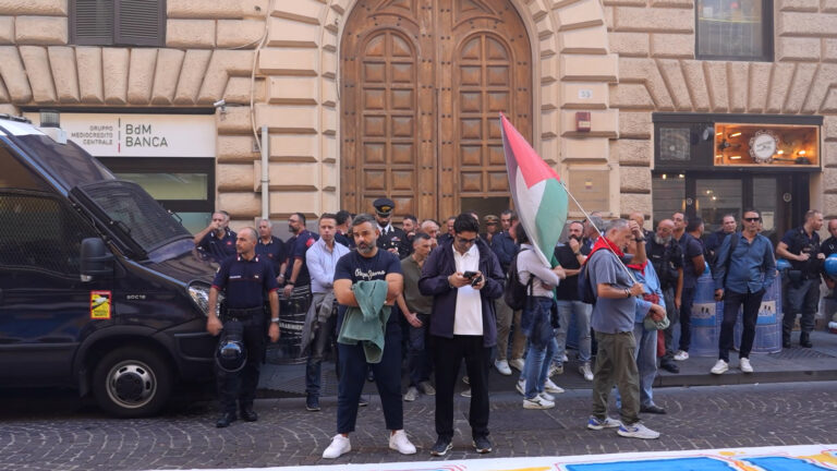 Seduta monotematica su America's cup in Consiglio comunale: proteste all'esterno