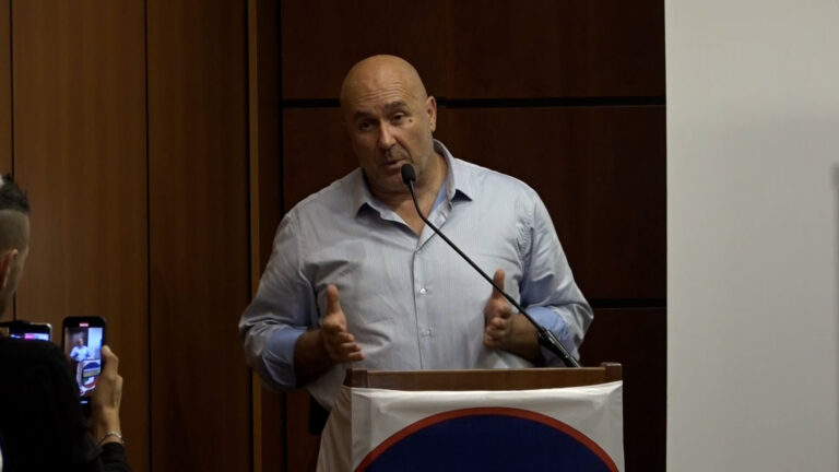 Elezioni regionali, in Campania arriva Stefano Bandecchi