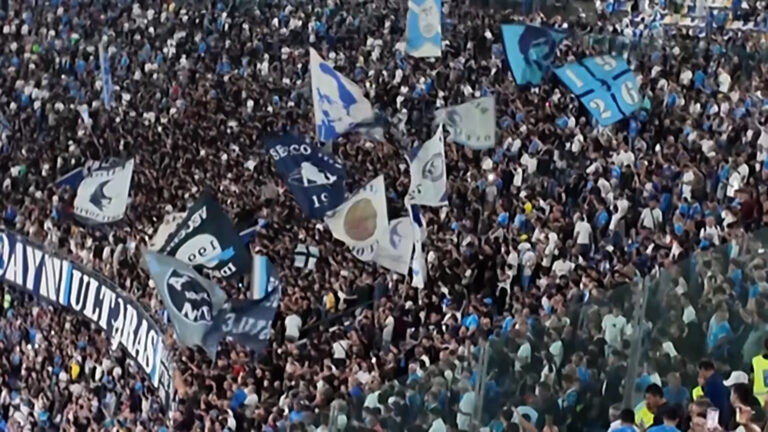 Il Napoli batte il Pisa, i tifosi: “Ma che fatica”