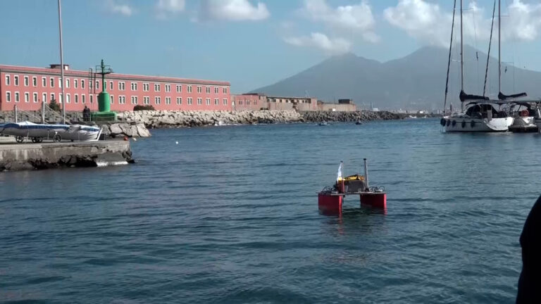 Droni marini: i primi prototipi sulle acque del golfo di Napoli