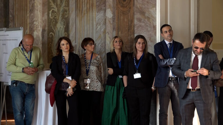 Il compleanno di Stoà festeggiato dagli Alumni attivi nel mondo
