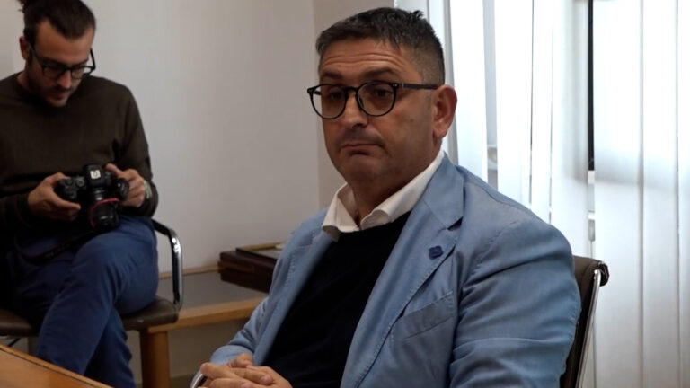 Terremoto al comune Pozzuoli, sindaco perde pezzi della giunta