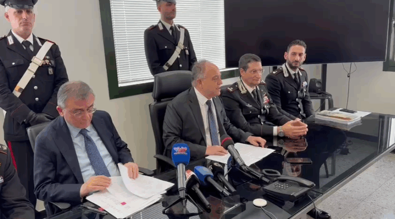 Camorra, maxi blitz napoletano: 44 arresti dei carabinieri