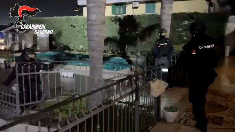 Le mani dei Casalesi sul gioco d'azzardo, 3 arresti