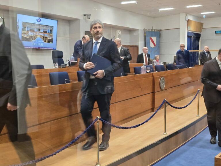 Consiglio Regionale, arriva Fico ma la Giunta non c’è