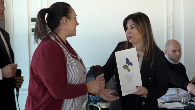 Ente bilaterale turismo, 126 borse di studio per figli dei lavoratori del comparto