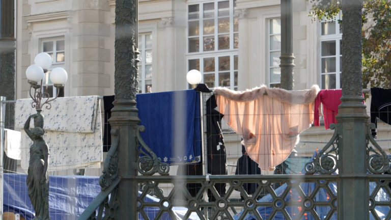 Villa Comunale tra degrado e incuria: esasperati i napoletani