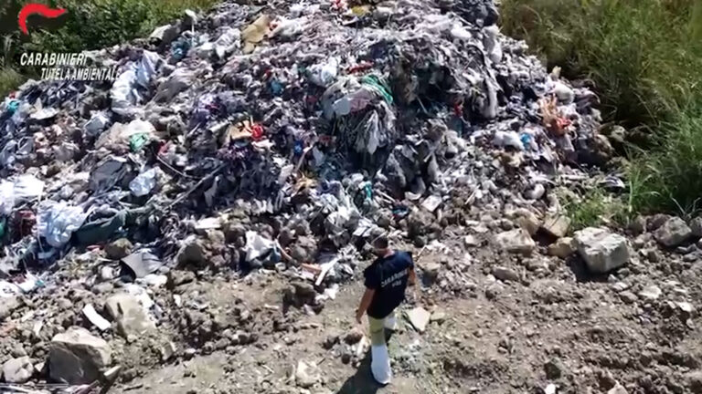 traffico illecito rifiuti in campania