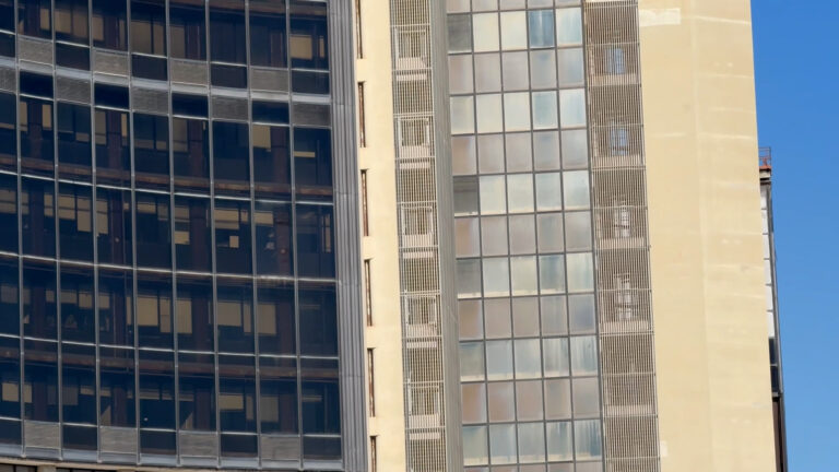 Spari contro procura generale Napoli, inchiesta a Roma