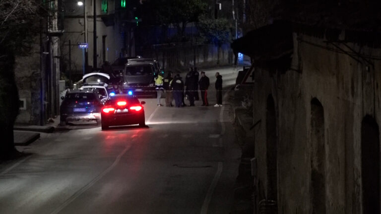 Tragico incidente nel Salernitano, morto 21enne