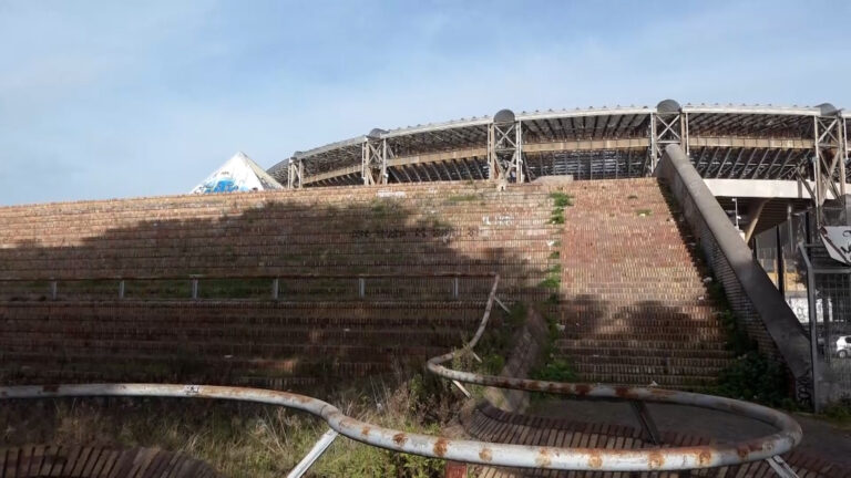 Donna in ospedale dopo lancio monopattino, è caccia agli autori