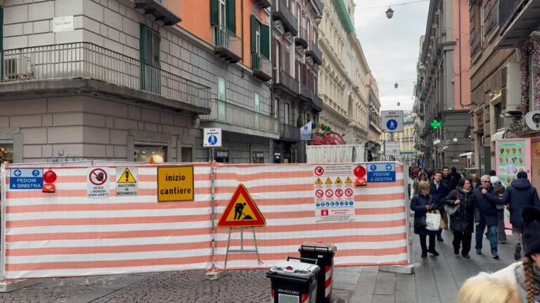 via toledo si spacca sul restyling