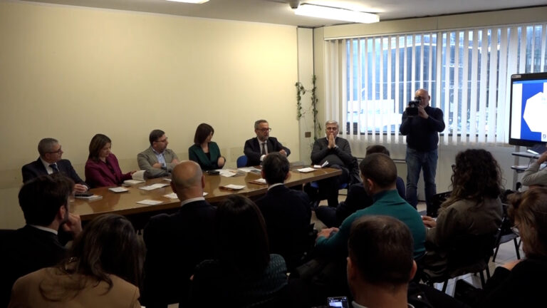 Beni confiscati e accesso al credito, a Napoli “Da mostri a Nostri"