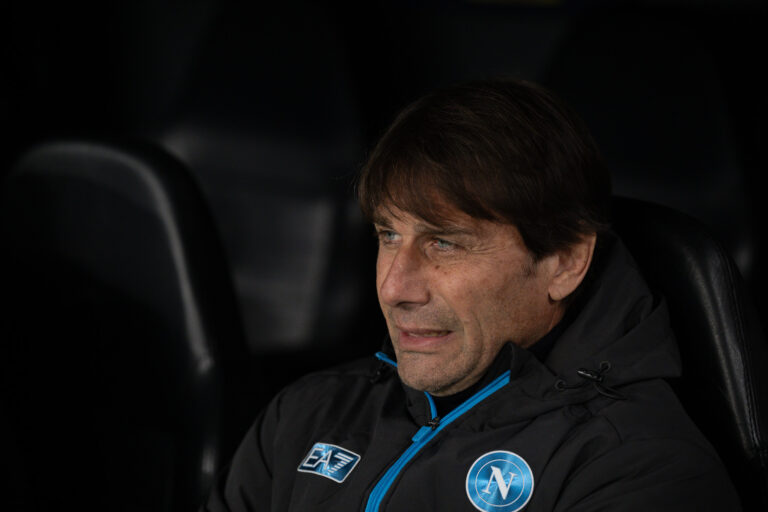 Panchina d’Oro, vince Conte: “Contento il premio con il mio club. Alisson? Chiedete a chi fa il mercato”