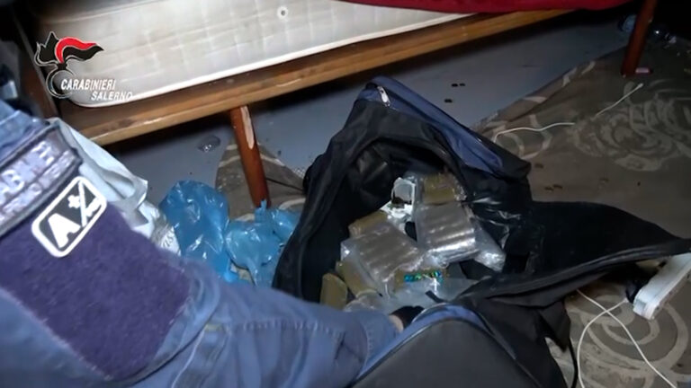 Capaccio Paestum, blitz antidroga: una persona arrestata dai carabinieri