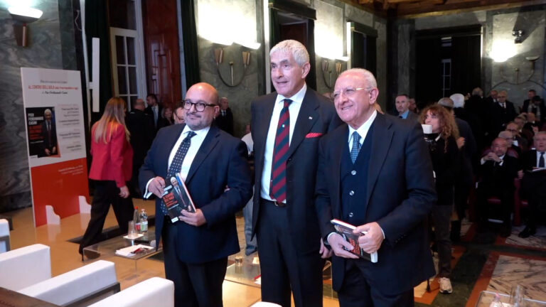 "Al centro dell'Aula", Casini presenta il suo libro a Napoli