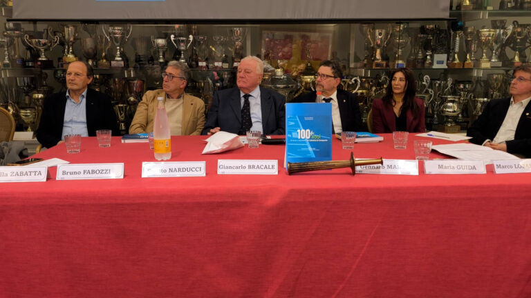 100 anni di storia e statistiche sull'atletica, presentato il libro di Rino Manzo