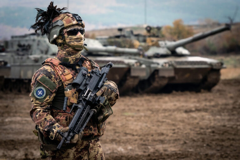 Crisi Medio Oriente, alzata vigilanza sulle basi Usa in Campania: quali sono?