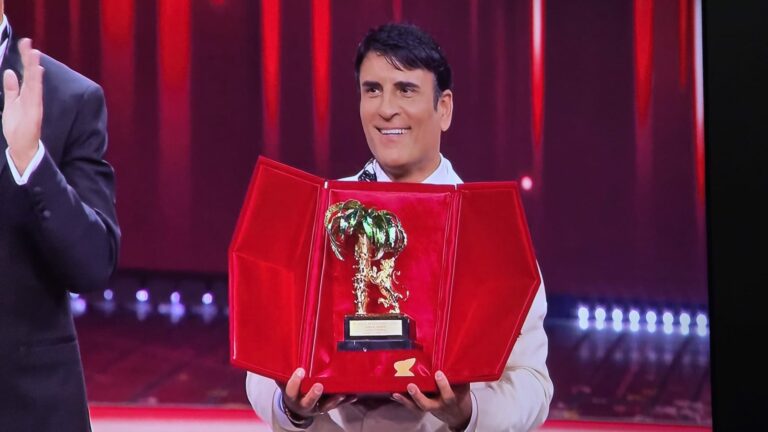 Sal Da Vinci trionfa a Sanremo. Secondo è Sayf