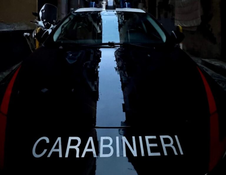 Notti violente ad Arzano, raid con pistola in un bar